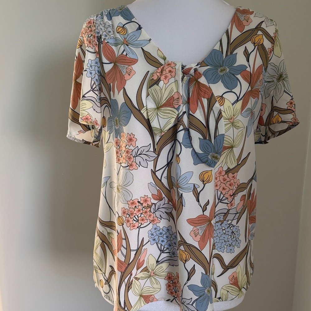 LC Lauren Conrad Multicolor Floral Blouse